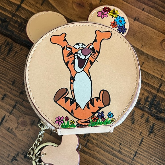 HAND PAINTED Coin Purse Wallet!! - Picture 1 of 6